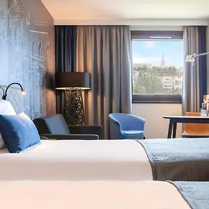 Mercure Castle Hill Ξενοδοχείο