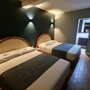 hotel-el-arroyo.allhotelsincaracas.com/