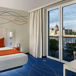 ホテル Park Plaza, ブダペスト